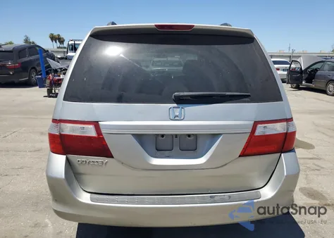 2007 Honda Odyssey Ex z USA, uszkodzony, nr VIN 5FNRL38427B450591